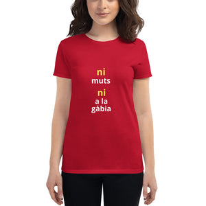 Ni muts ni a la gàbia